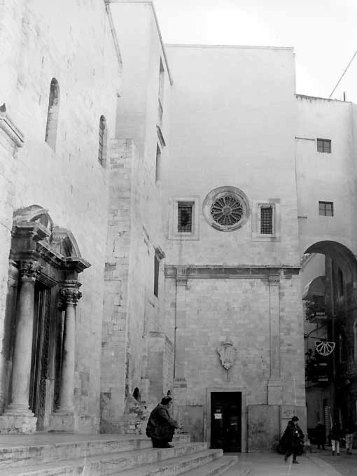 ingresso della curia